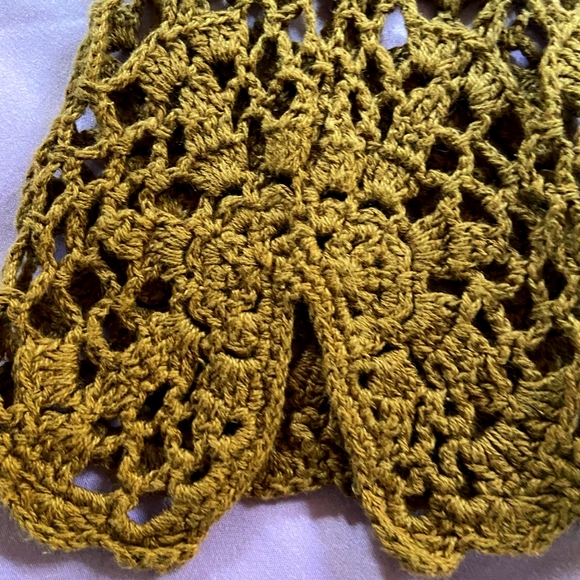 i.e. relaxed hand knit cover up - Picture 5 of 5